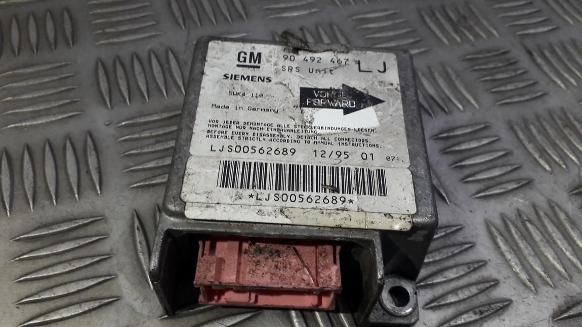 90492467 Opel Omega 1997 SRS AIRBAG KOMPIUTERIS - ORO PAGALVIU VALDYMO BLOKAS