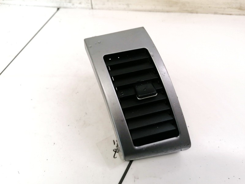 GN71114000 Mitsubishi Outlander 2006 Dash Vent (Air Vent Grille)