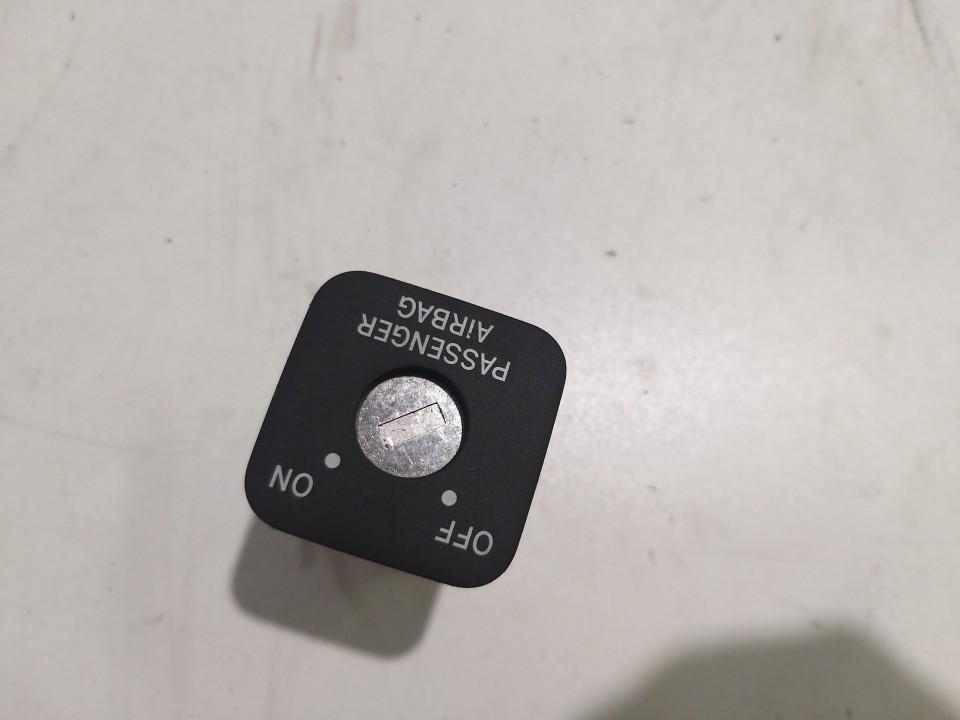 1368b56 136-8b56 AIRBAG on off Switch (SAFETY ON-OFF SWITCH) Toyota ...