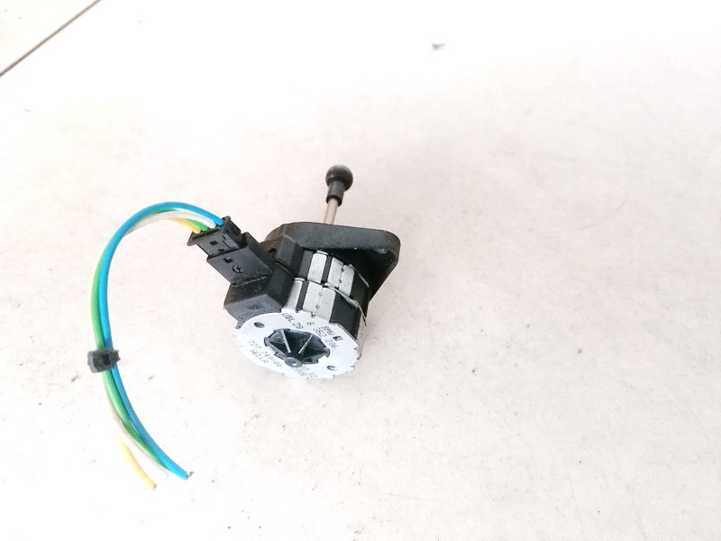 8352206 USED Headlight Range Control Light Controller Lighting BMW X5 2004 3.0L 5EUR EIS01477751