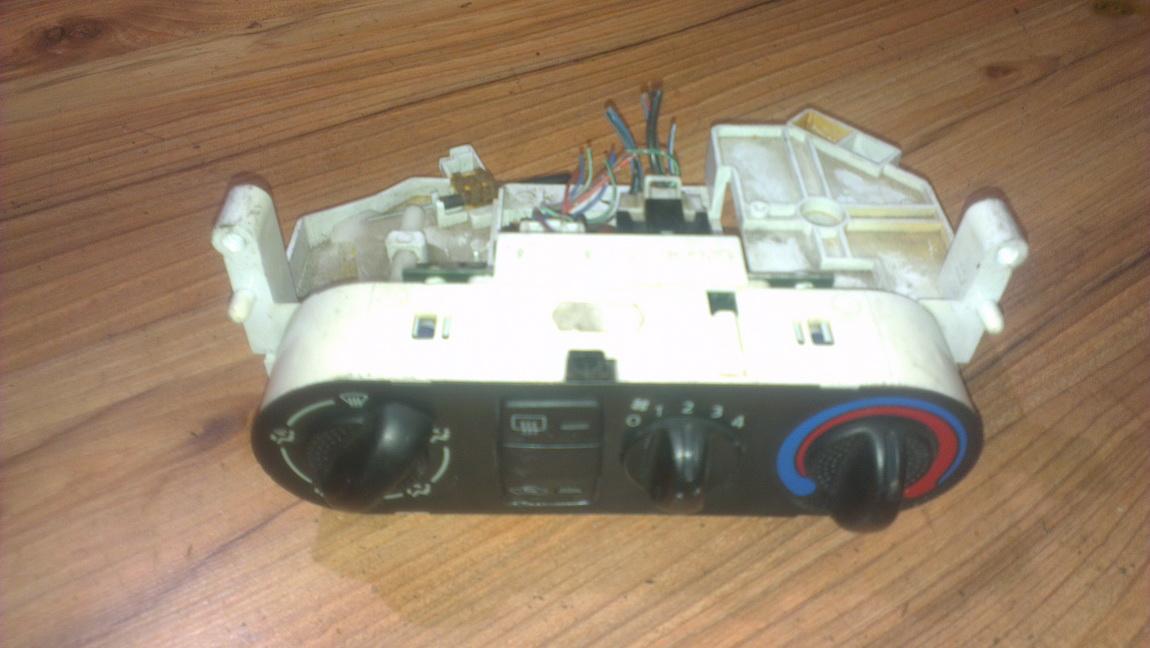 Climate Control Panel (heater control switches) Nissan Almera 2002 1.8L