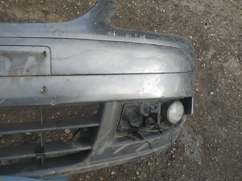 PILKAS Volkswagen Touran 2004 pare-chocs avant - Thumbnail 3