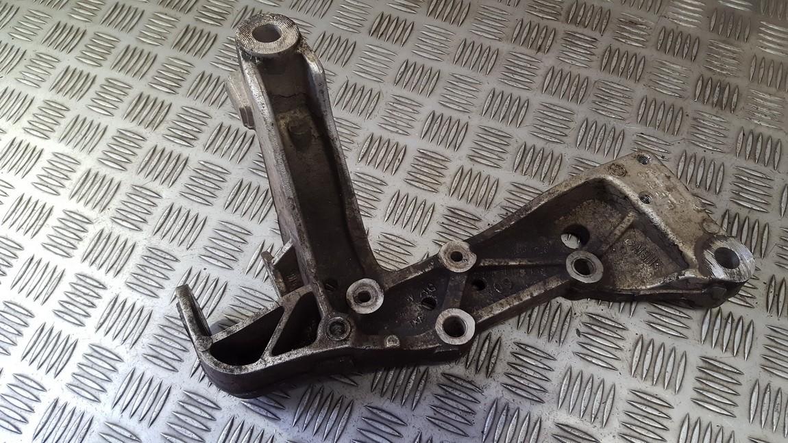 1K0199296E Volkswagen Touran 2004 Brazo de suspensión delantero - DELANTERO DERECHO