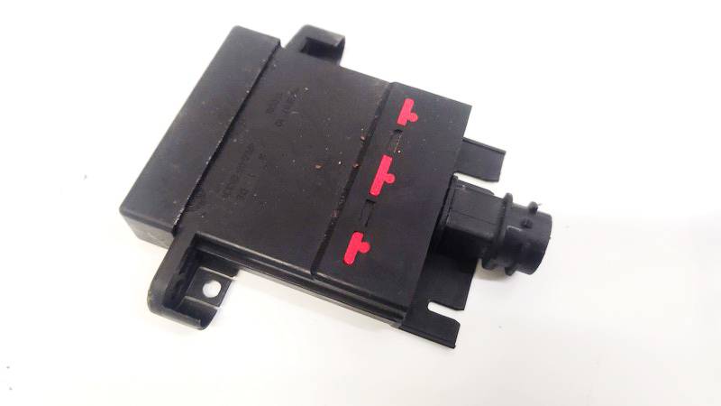 6114915341802 BMW 5-Series 2010 Ventilatora vadības relejs