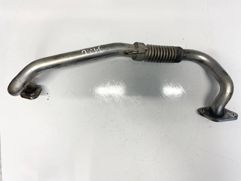 03L131521AK Skoda Superb 2010 EGR voztuvo vamzdelis