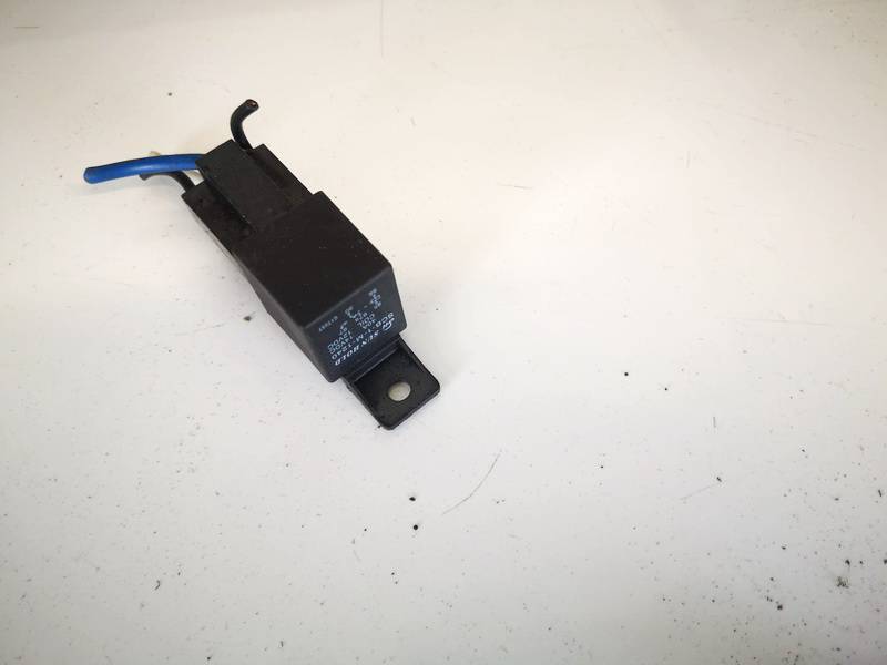 SCB1M1240 Volkswagen Passat 1993 Relay module - Thumbnail 2