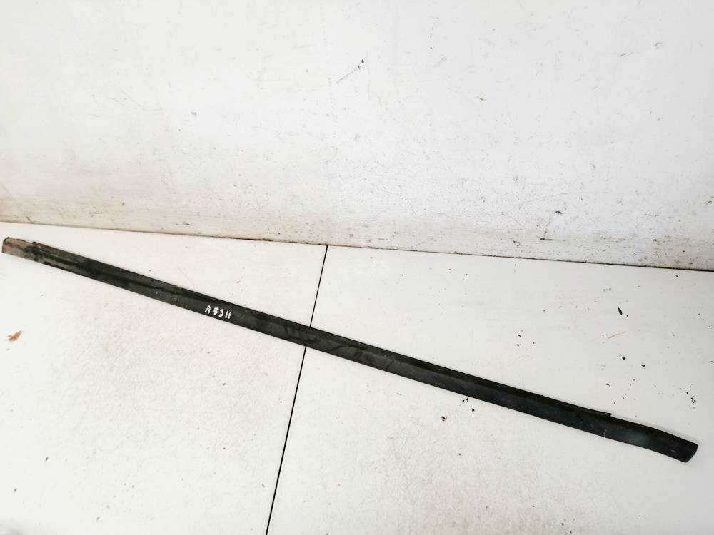 Chevrolet Cobalt 2010 Glass Trim Molding-weatherstripping - REAR RIGHT