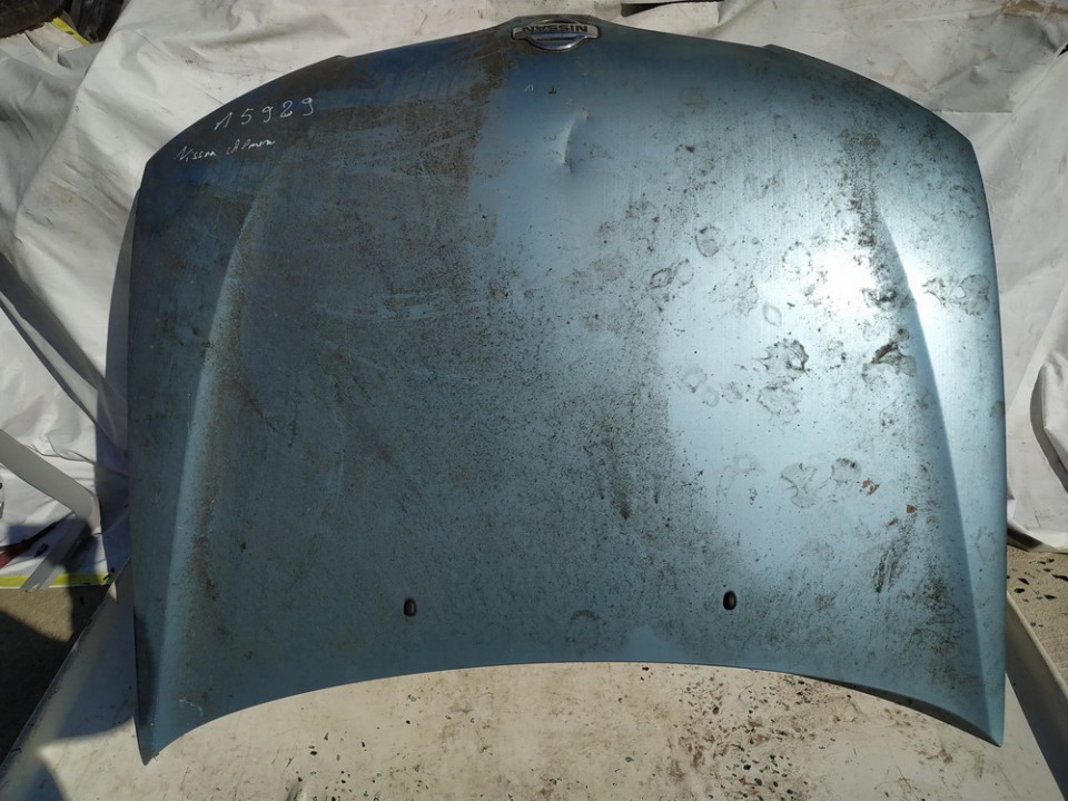 Nissan Almera 2000 Capós