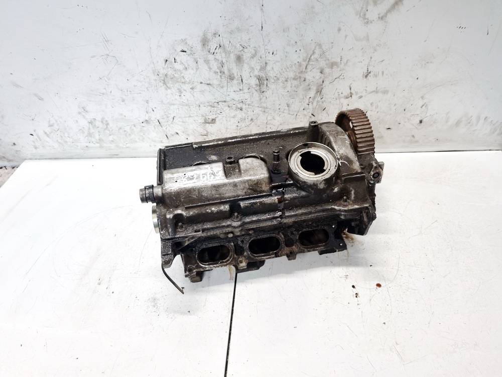 Audi A6 1998 Engine Head - Thumbnail 4