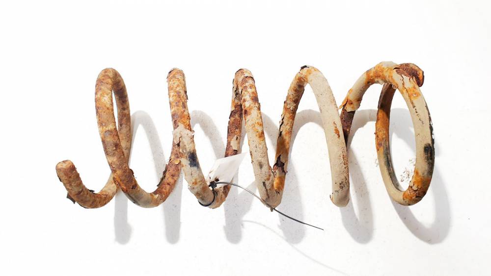 Toyota Avensis Verso 2001 Spring - REAR