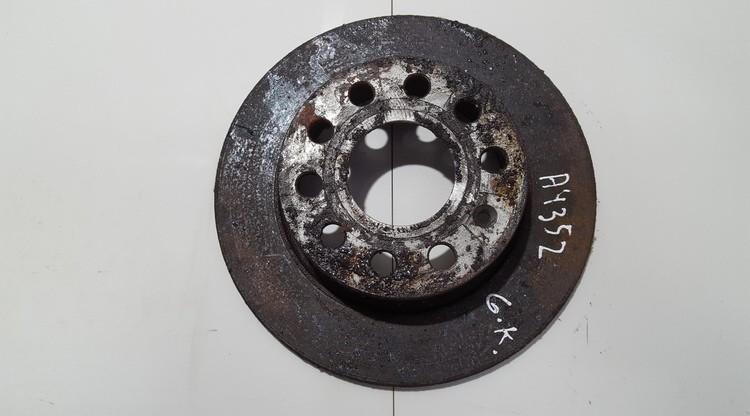 NEVENTILIUOJAMAS Audi A3 2008 Brake Disc - REAR