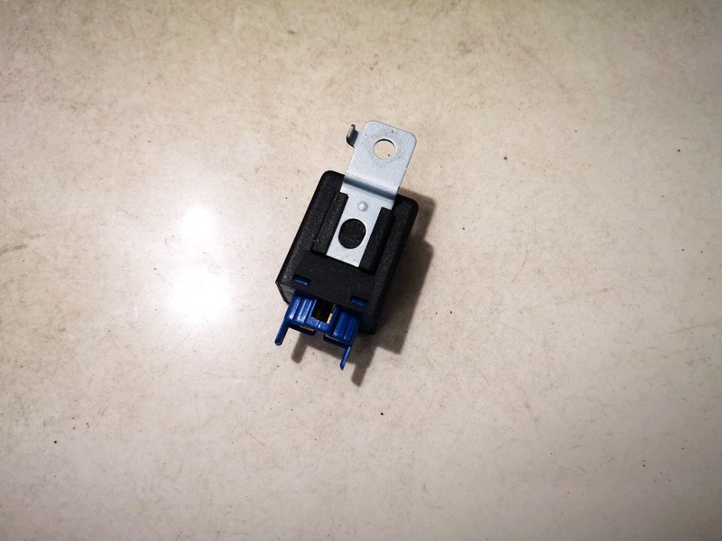 3951027010 Kia Ceed 2009 Przekaźnik - Thumbnail 3