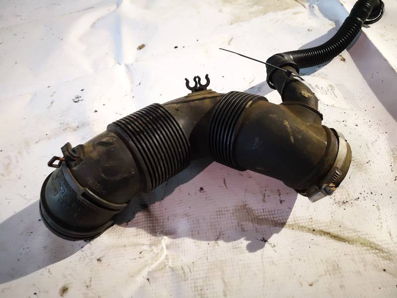 3C0129654M Skoda Octavia 2009 Intake Hose (Air HOSE)(Air Pipe) - Thumbnail 2