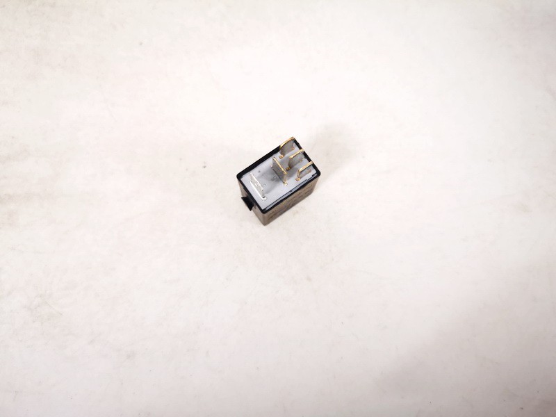 4H0951253C Skoda Octavia 2011 Relais - Thumbnail 2