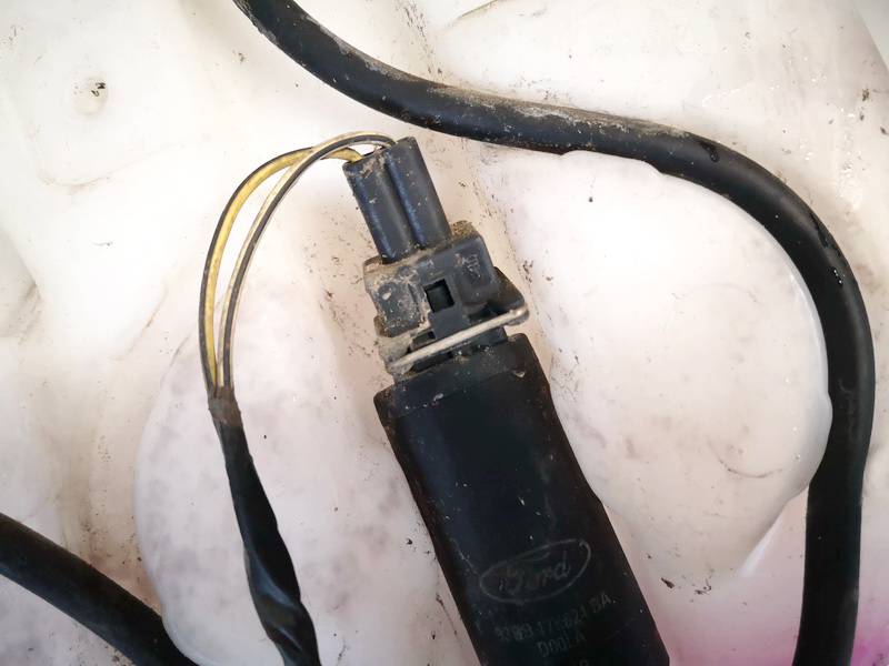 93BB17K624BA Ford Fiesta 2001 BOMBA LIMPIA, BOMBA DEL LÍQUIDO LIMPIAPARABRISAS LUNA DELANTERA - Thumbnail 3