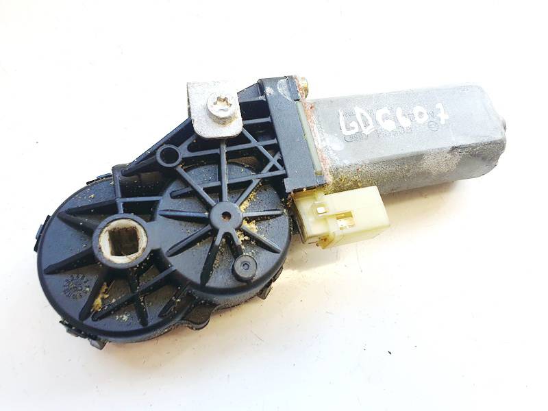 8316668 BMW 7-Series 2002 Seat Motor Regulator - FRONT RIGHT