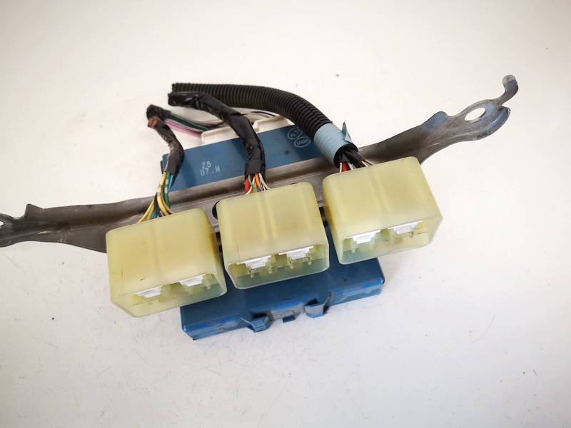 896180F020 Toyota Corolla Verso 2006 Muut tietokoneet - Thumbnail 3