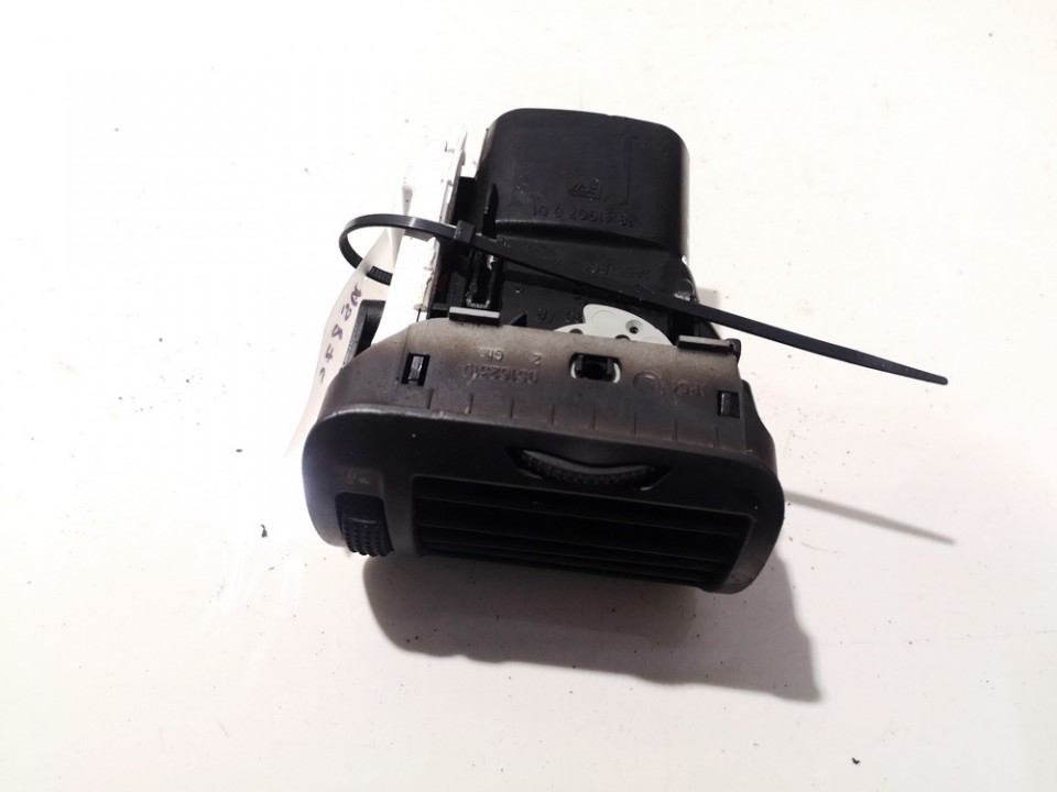 3B0819703D Volkswagen Passat 2000 Dash Vent (Air Vent Grille) - LEFT