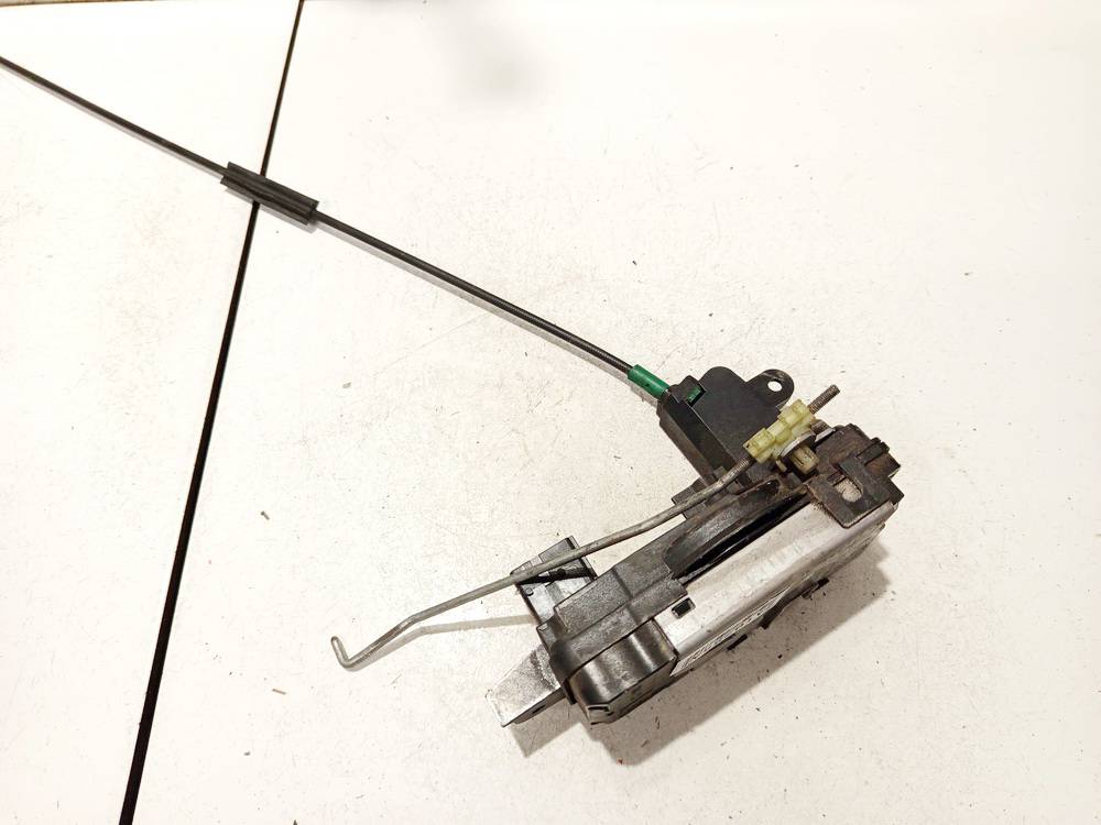 13210749 Opel Astra 2009 Door Lock Mechanism - FRONT RIGHT