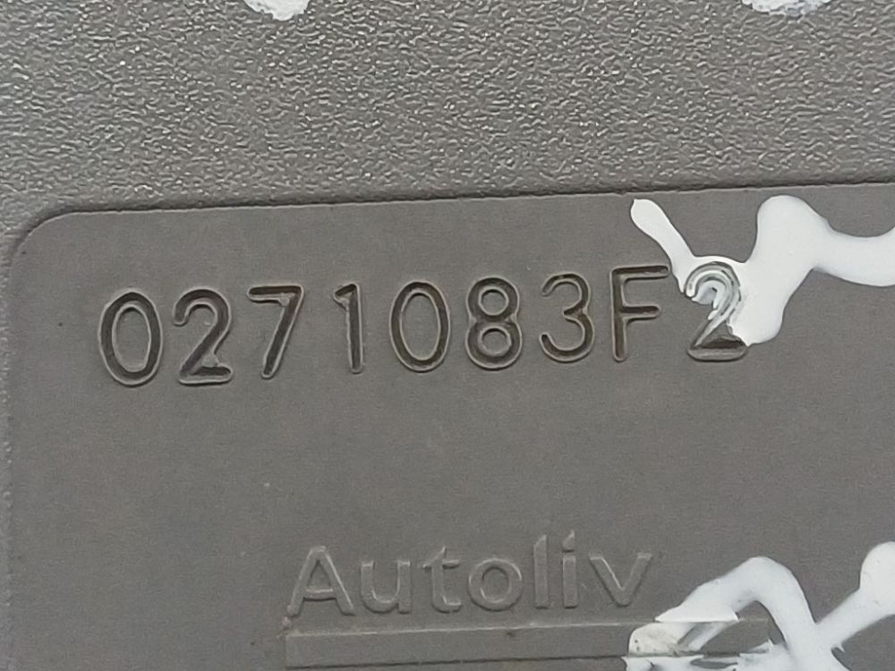 0271083F2 Ford Focus 2010 Zaczep pasa bezpieczeństwa - PRZEDNIE LEWE - Thumbnail 4