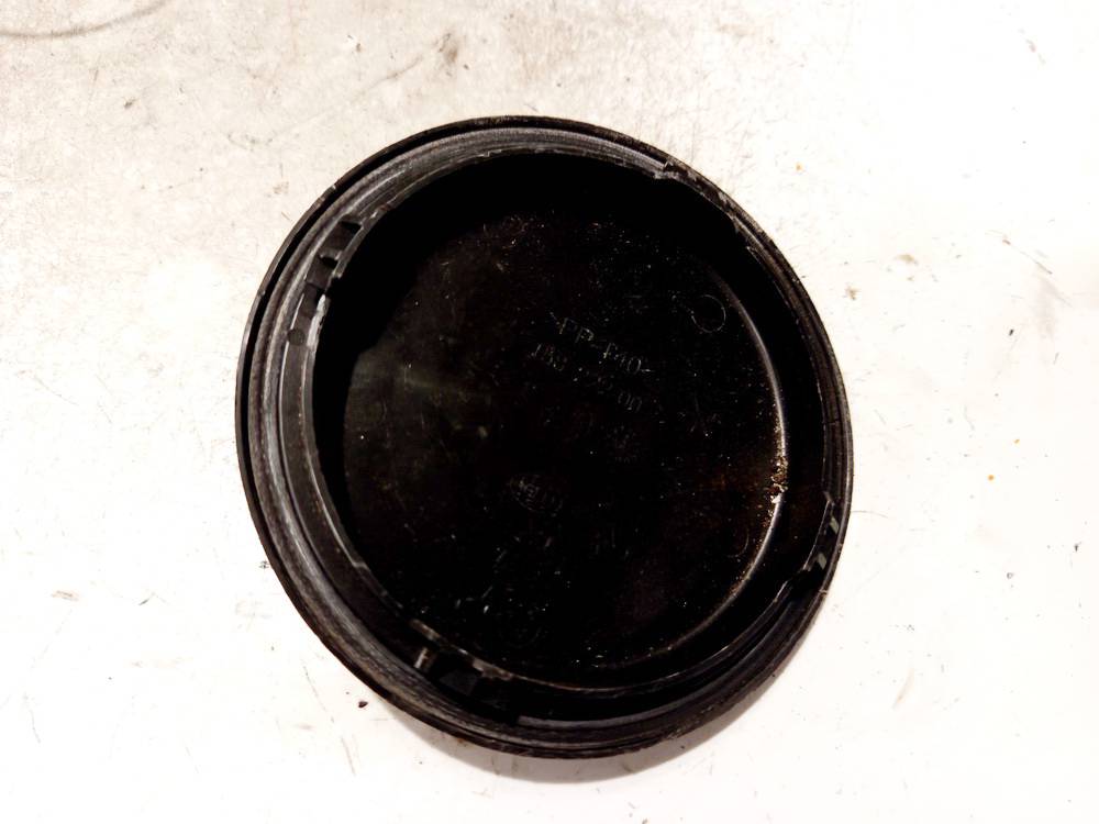 15822200 Mercedes-Benz CLS-CLASS 2004 Headlight bulb dust cover cap - FRONT