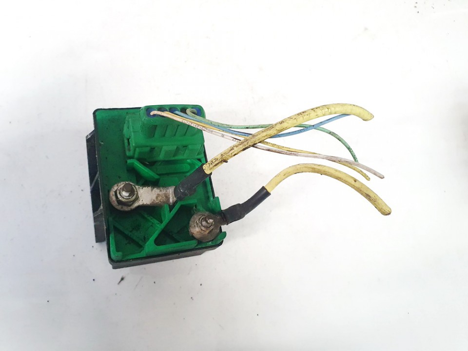 9639912580 51299011a Glow plug relay Peugeot 206 2001 2.0L