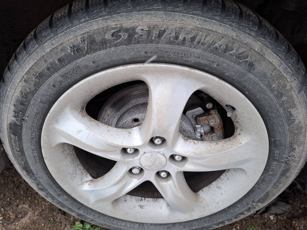 215/55R17 Mitsubishi Grandis 2006 Räder-Kit R17 - Thumbnail 3