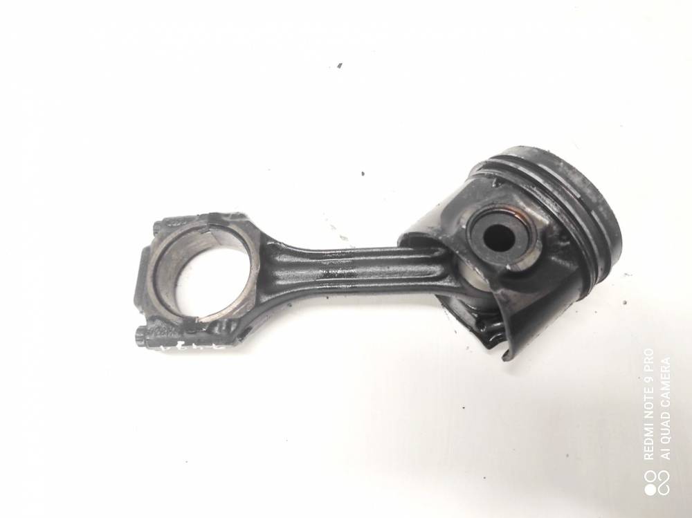 Audi A4 1996 Поршень и Шатун