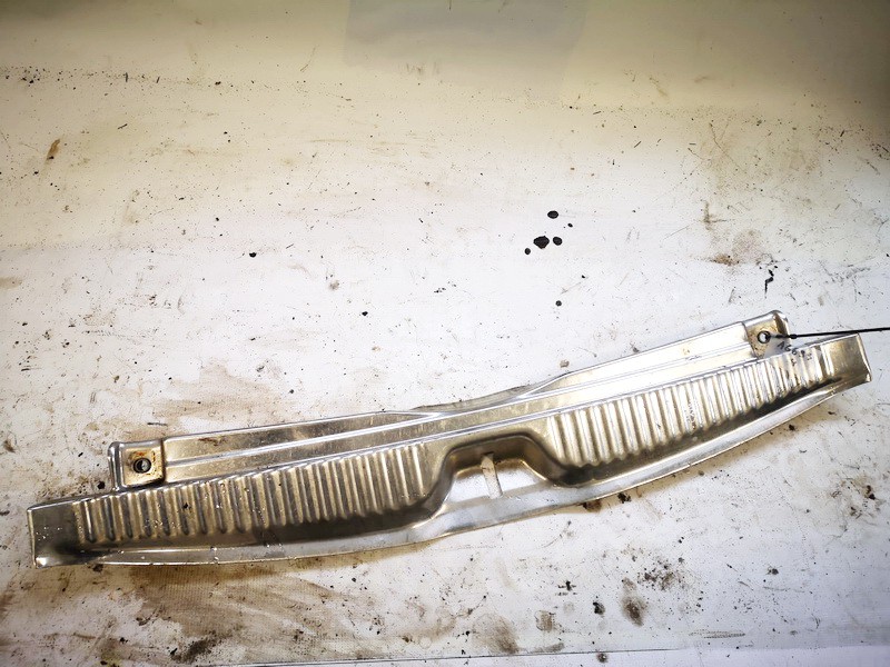 Opel Zafira 2006 Metal Boot Lip Cover