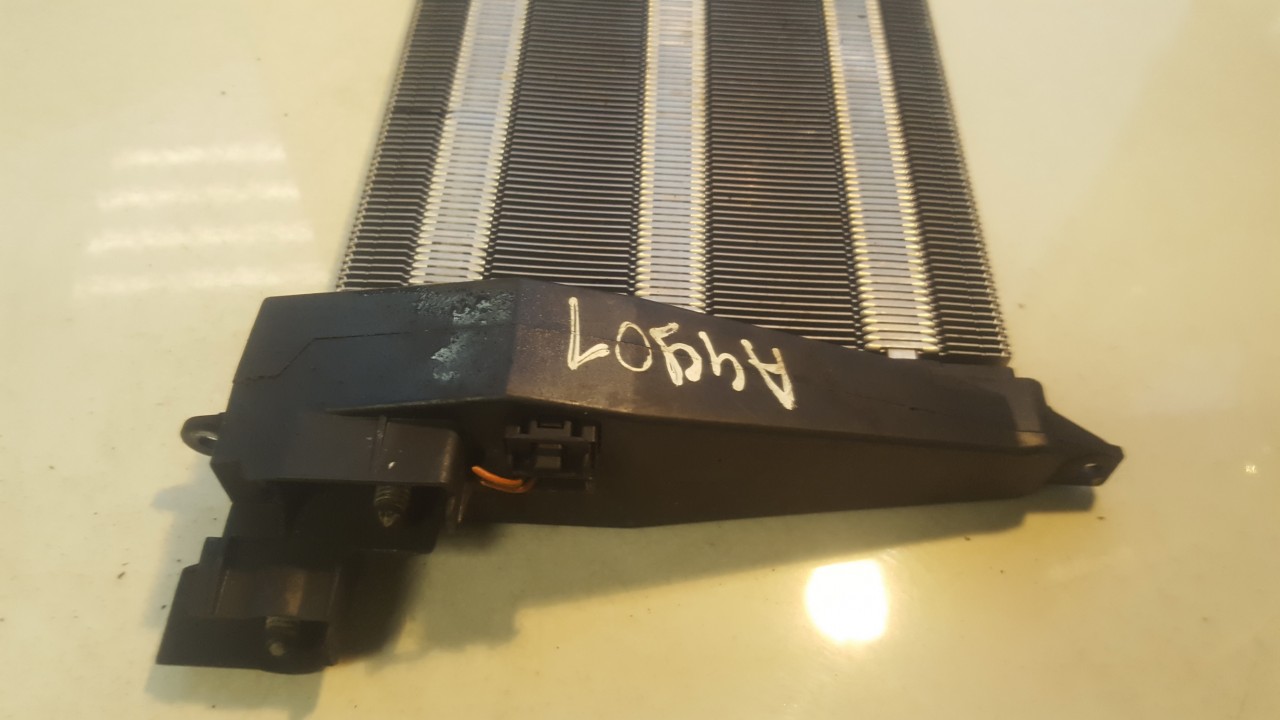 1K0963235E 0171132001, 983141K Heater radiator (heater matrix) Audi A3 2004