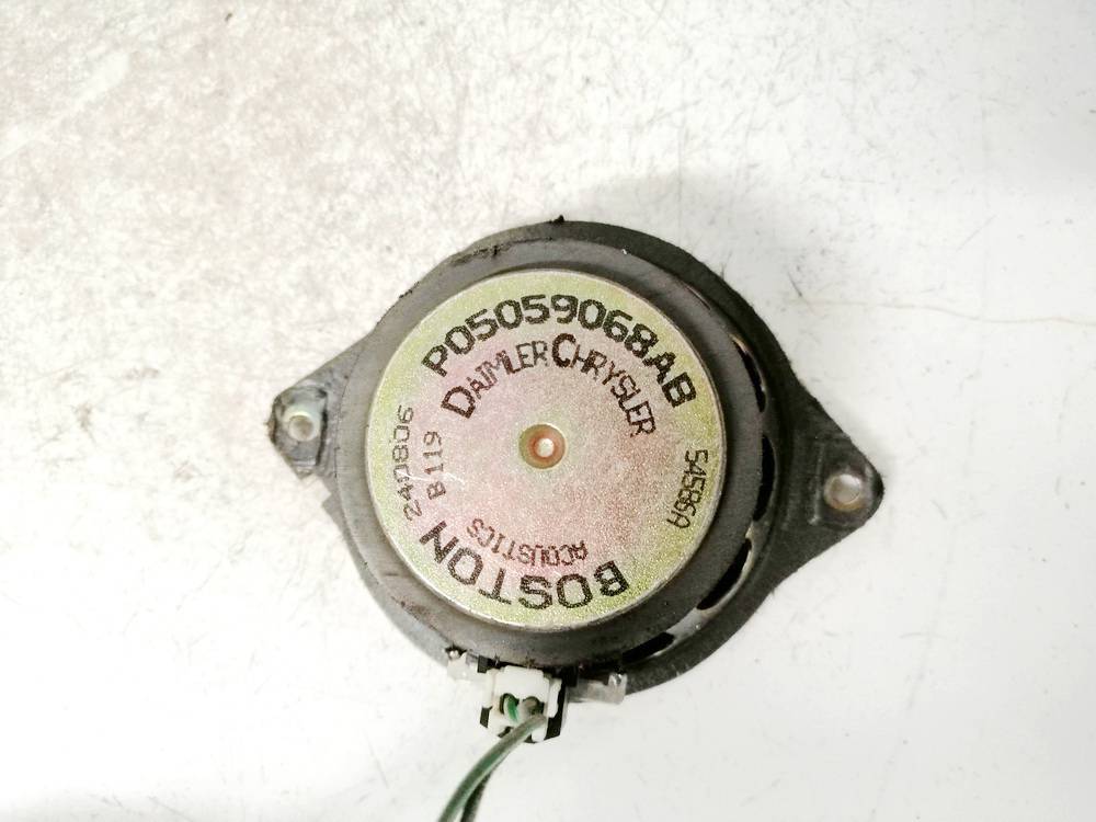 P05059068AB Jeep Grand Cherokee 2006 Speaker (audio) - Thumbnail 3
