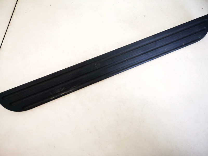 6791142030 Toyota RAV-4 2007 Interior door step trim - FRONT RIGHT