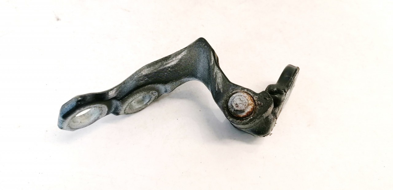 3M51R22800AH Ford Focus 2006 Door Hinge - FRONT