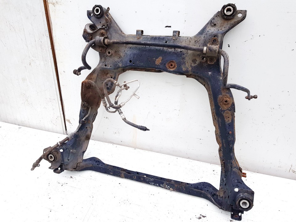 Volvo XC 70 2012 Subframe - FRONT - Thumbnail 2