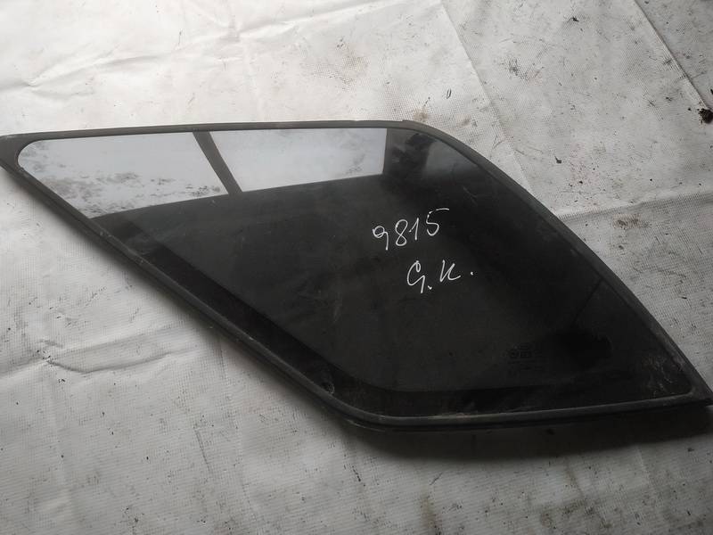 AS3 Kia Sorento 2004 Aizmugurējais virsbūves sānu stikls - AIZMUGURE PA KREISI