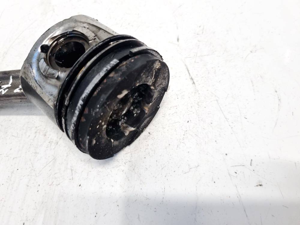 Citroen C4 2010 Mäntä ja vauhtipyörä - Thumbnail 2