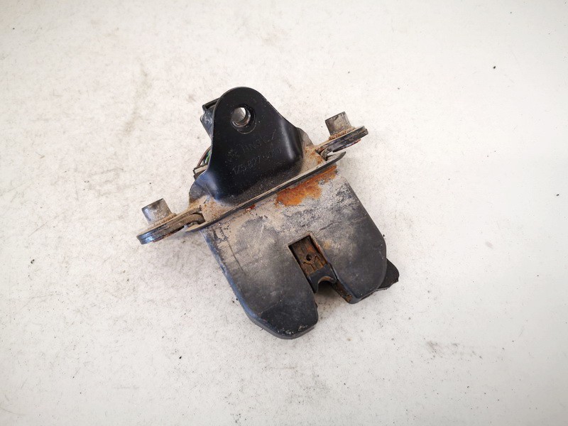 1Z5827501D Skoda Octavia 2006 Galinio Dangcio spyna G. (kapoto)