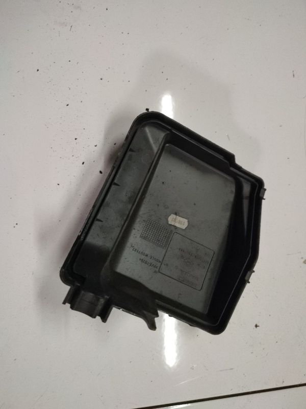 243825499R Dacia Lodgy 2012 Pokrywa skrzynki bezpieczników - Thumbnail 3