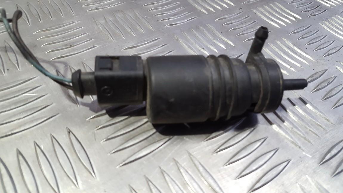 A0335450228 USED Windshield Windscreen Washer Pump MercedesBenz ML