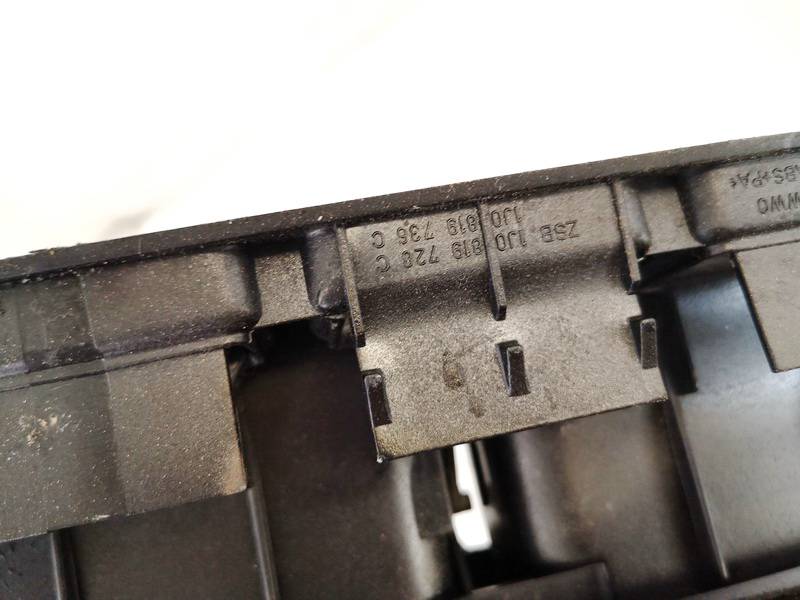 1J0819728C Volkswagen Golf 1998 Rejilla Aireadora - 
Moldura protectora de la rejilla de ventilación lateral del panel - Thumbnail 3