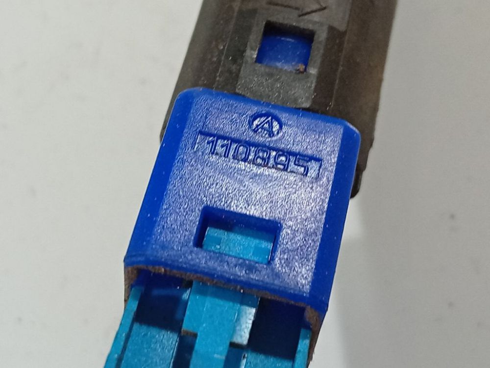 110895 Renault Espace 2004 Brake Light Switch (sensor) - Switch (Pedal Contact) - Thumbnail 4