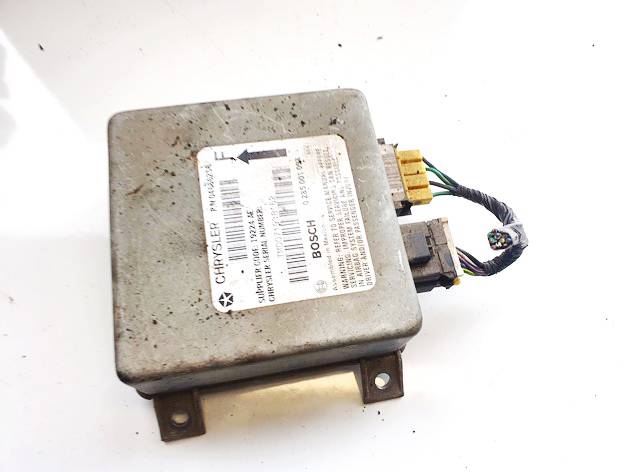 04686256 Chrysler Voyager 1999 Airbag crash sensors module - Thumbnail 2