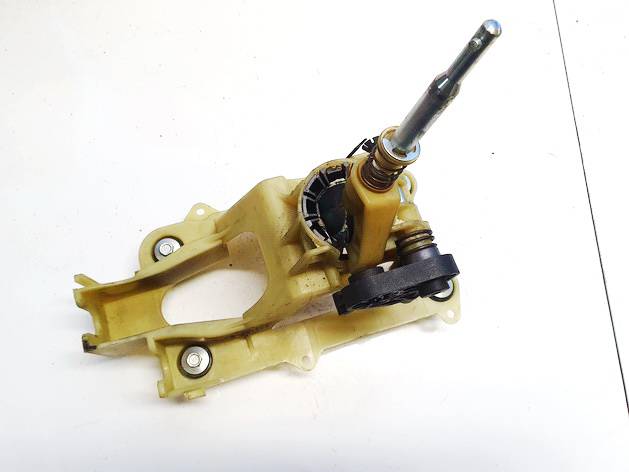 Volvo V50 2006 Mechanizm zmiany biegów manualny