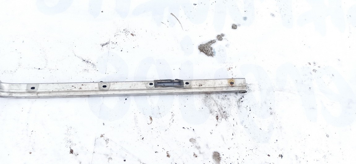 Volkswagen Caddy 2014 Stumdomu duru elementai (begiai, laikikliai) - Thumbnail 3