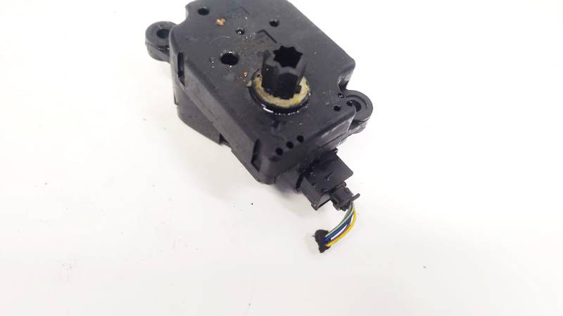 3M5H19E616AB Ford Mondeo 2010 кронштейн моторчика заслонки отопителя - Thumbnail 3