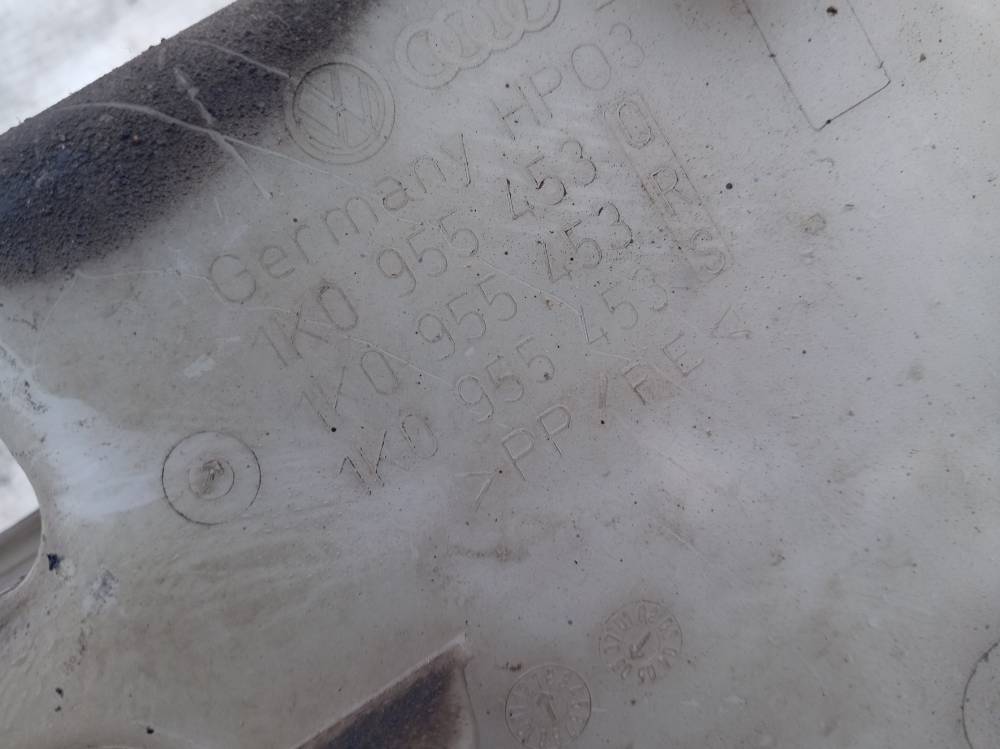 1K0955453 Volkswagen Caddy 2006 Windshield Washer Reservoir tank (WASHER BOTTLE) - Thumbnail 3