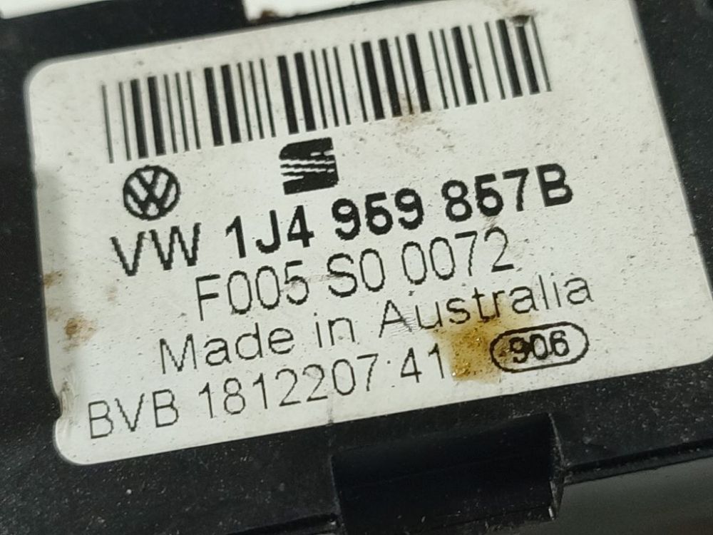 1J4959857B Volkswagen Passat 2001 Power window control (Window Regulator-Window Switch) - Thumbnail 4