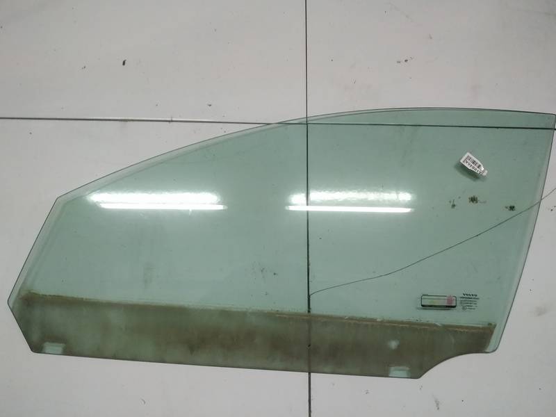 AS2 Volvo S40 2007 Боковое окно - передний левый