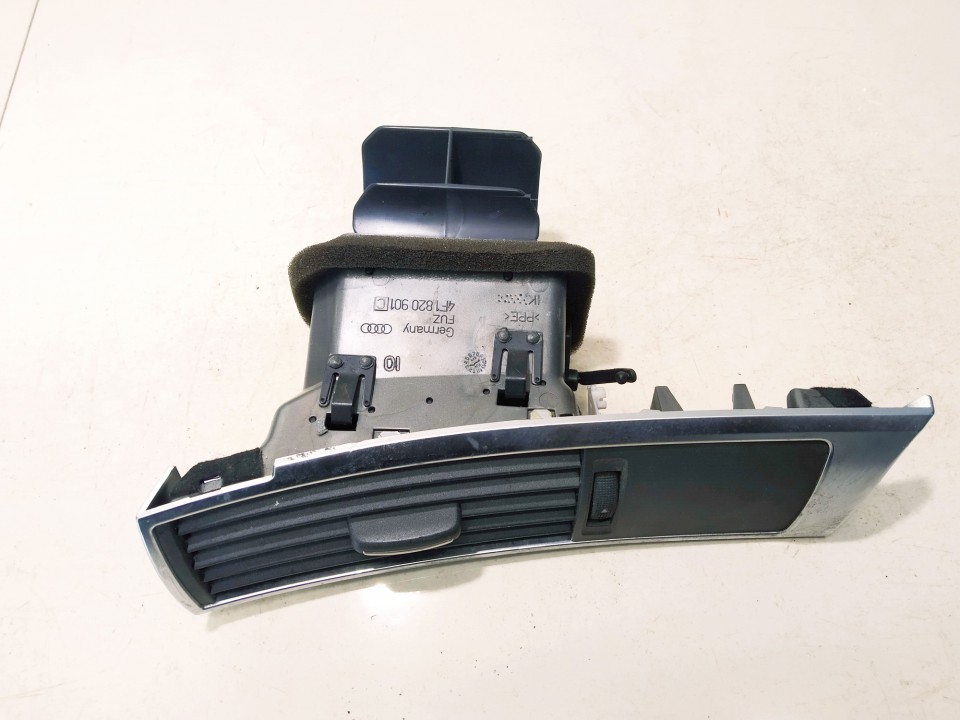 4F1820901C Audi A6 2007 Dash Vent (Air Vent Grille)