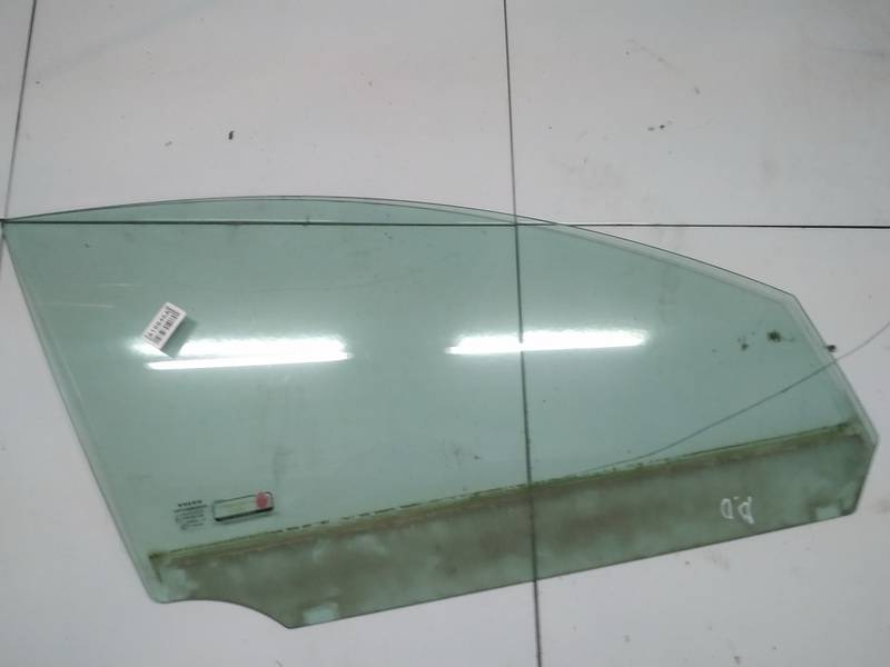 AS2 Volvo S40 2007 Боковое окно - передний правый